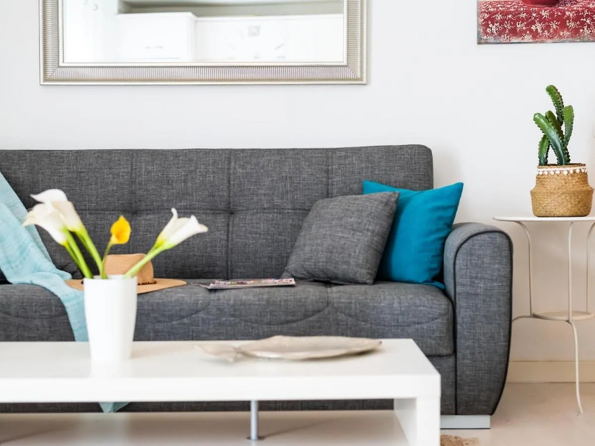 205 Los Cristianos By The Beach, Center, Wifi Ac Arona  Spain