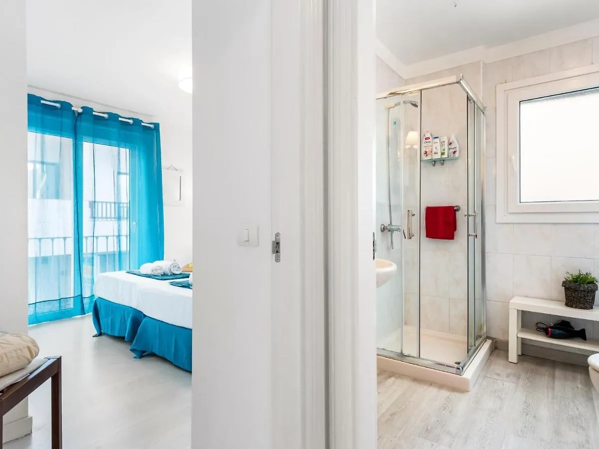 205 Los Cristianos By The Beach, Center, Wifi Ac Arona  Arona (Tenerife)